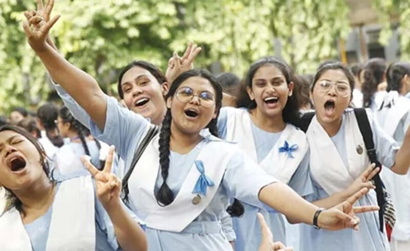 এসএসসি ও সমমানে পাসের হার ৬৮.৪৫ শতাংশ